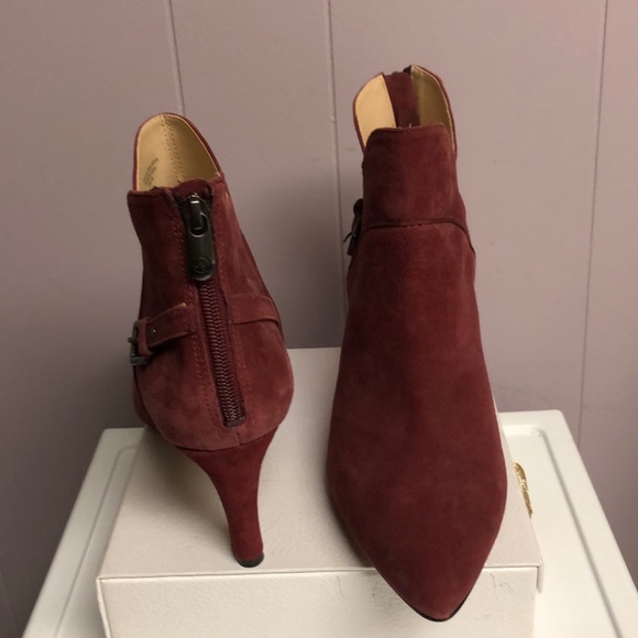 Beautiful Adrienne Vittadin Booties 8.5 - Picture 6 of 8